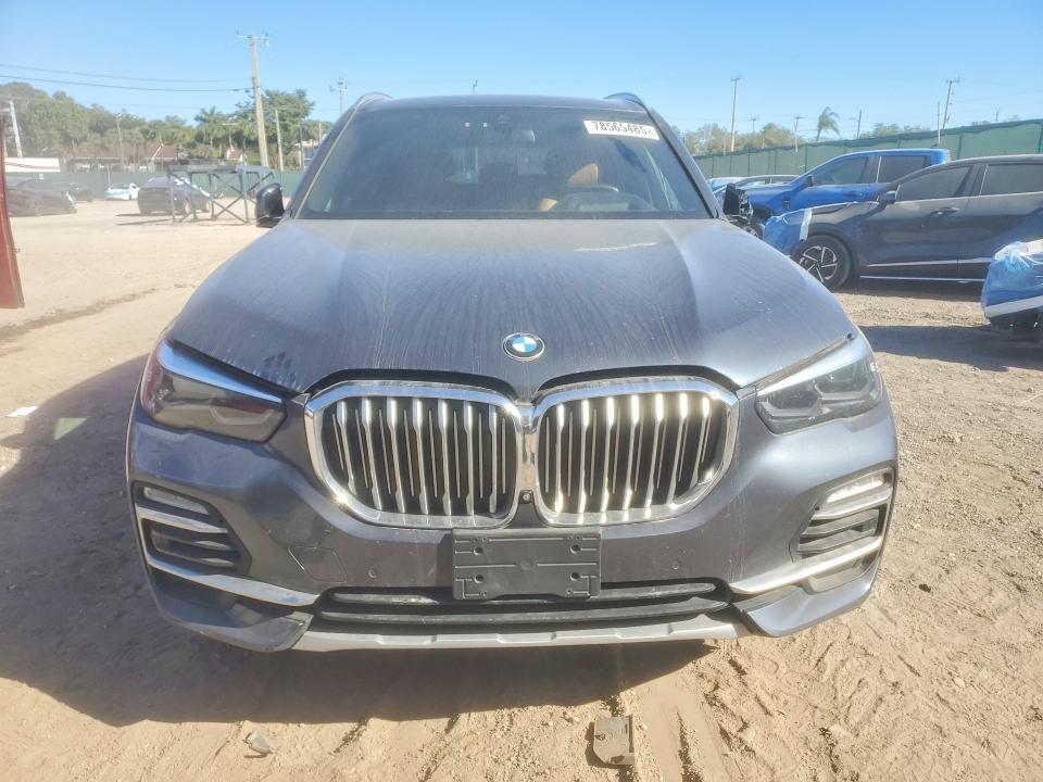 78565485 :رقم المزاد ، 5UXCR6C08M9F08835 vin ، 2021 Bmw X5 مزاد بيع