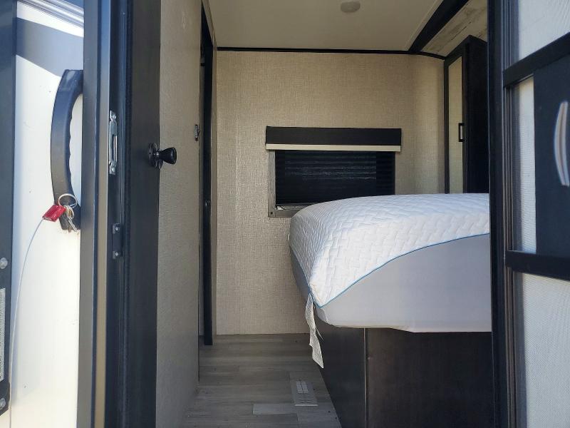 Продажа на аукционе авто 2022 Jayc Trailer, vin: 1UJBJ0BS4N14A0757, номер лота: 76276345