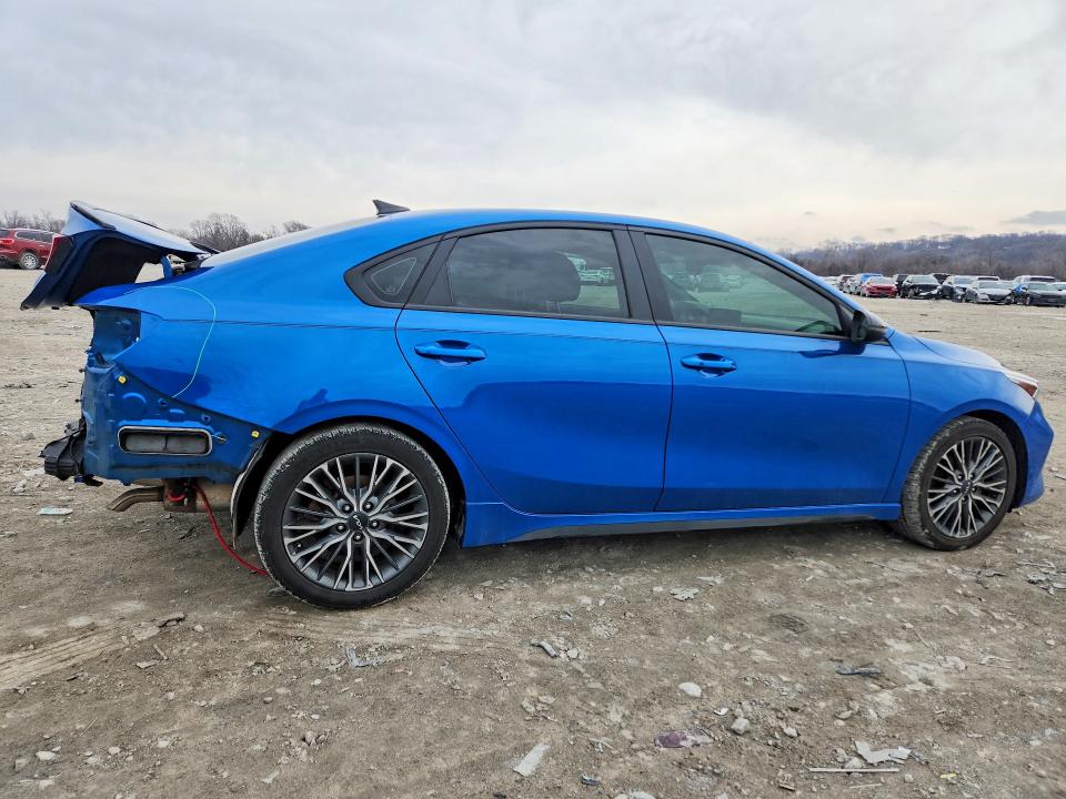 77668945 :رقم المزاد ، 3KPF54AD6PE587052 vin ، 2023 Kia Forte مزاد بيع