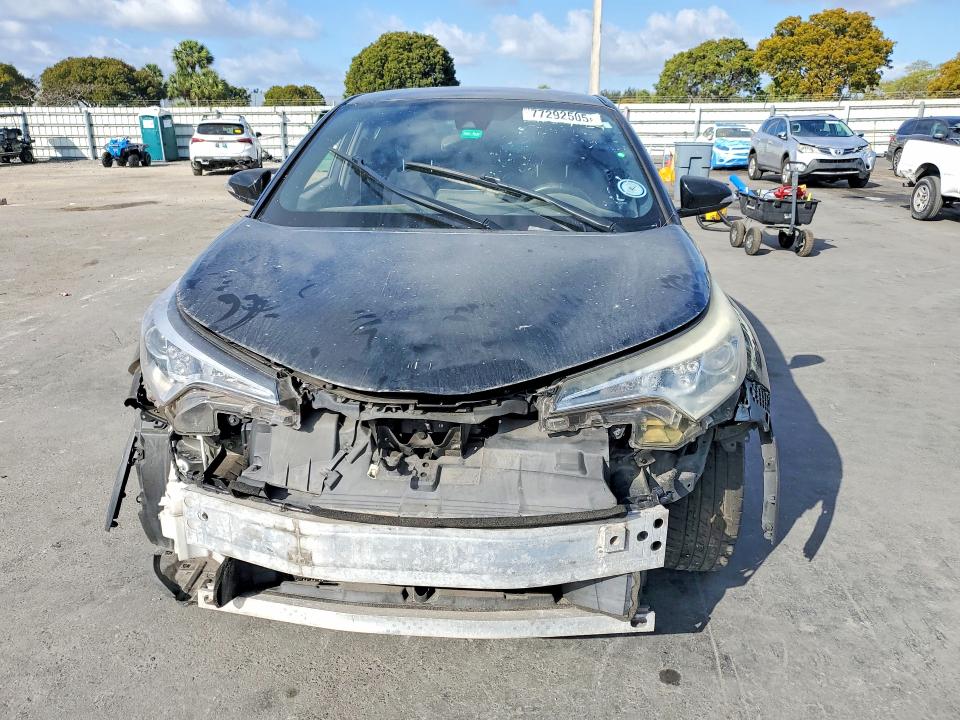 Продаж на аукціоні авто 2018 Toyota C-hr, vin: NMTKHMBX6JR020124, номер лоту: 77292505