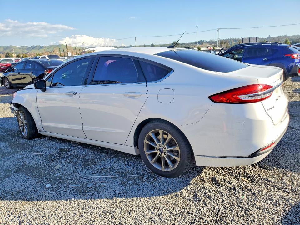 2017 Ford Fusion მანქანა იყიდება აუქციონზე, vin: 3FA6P0H75HR126766, აუქციონის ნომერი: 77549005