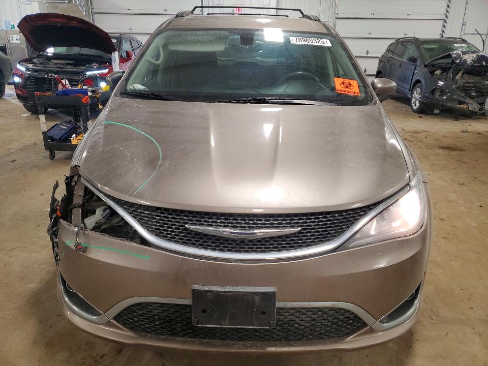 2017 Chrysler Pacifica მანქანა იყიდება აუქციონზე, vin: 2C4RC1BG7HR771930, აუქციონის ნომერი: 78989325