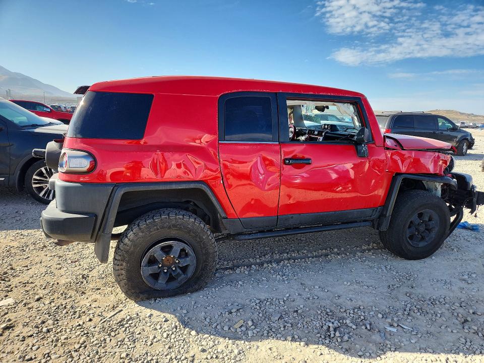 Продажа на аукционе авто 2012 Toyota Fj Cruiser, vin: JTEBU4BF6CK142489, номер лота: 75700845