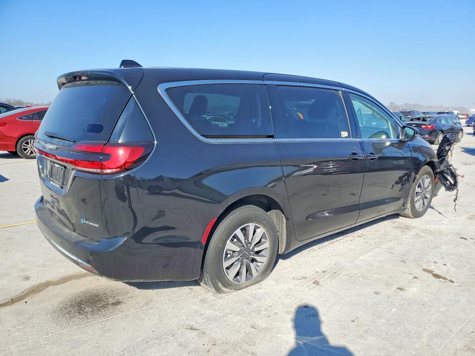 76217955 :رقم المزاد ، 2C4RC1L76PR540918 vin ، 2023 Chrysler Pacifica مزاد بيع