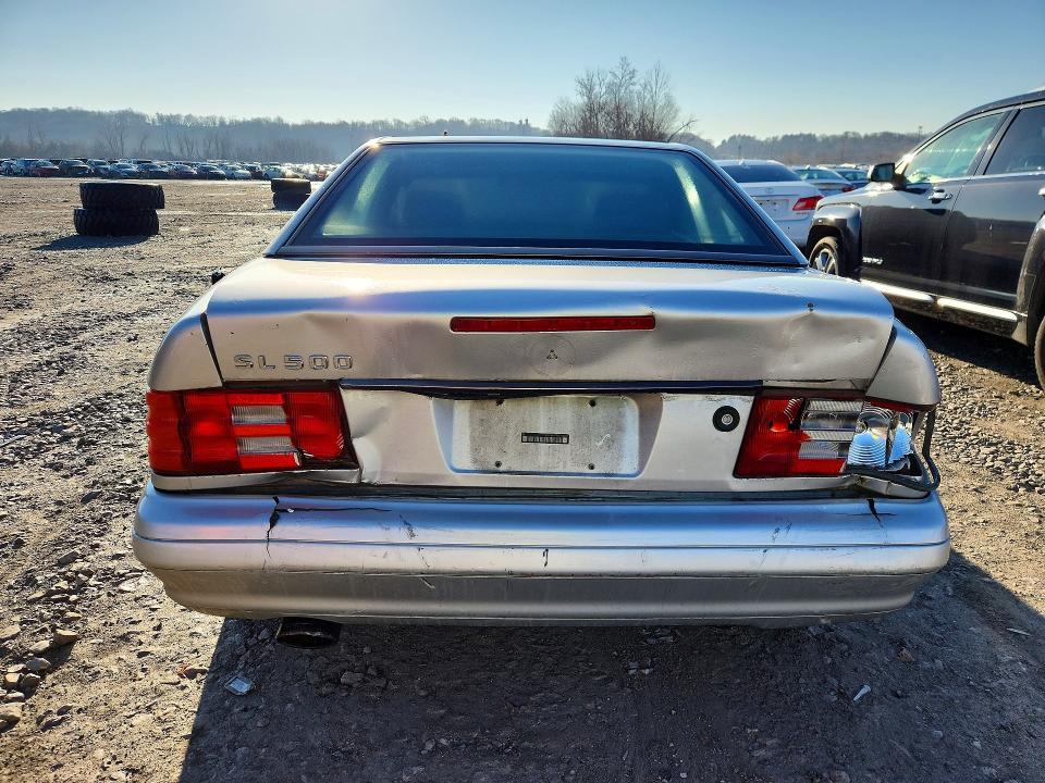 1999 Mercedes-benz Sl მანქანა იყიდება აუქციონზე, vin: WDBFA68F7XF186287, აუქციონის ნომერი: 76798075