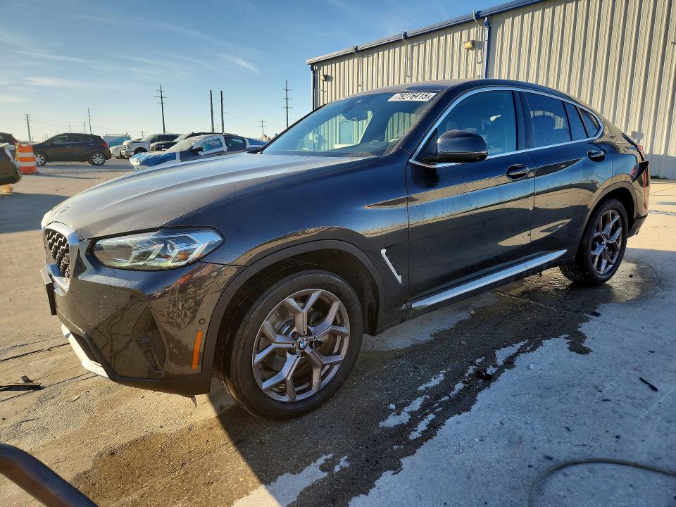 79276415 :رقم المزاد ، 5UX33DT02P9S75252 vin ، 2023 Bmw X4 مزاد بيع