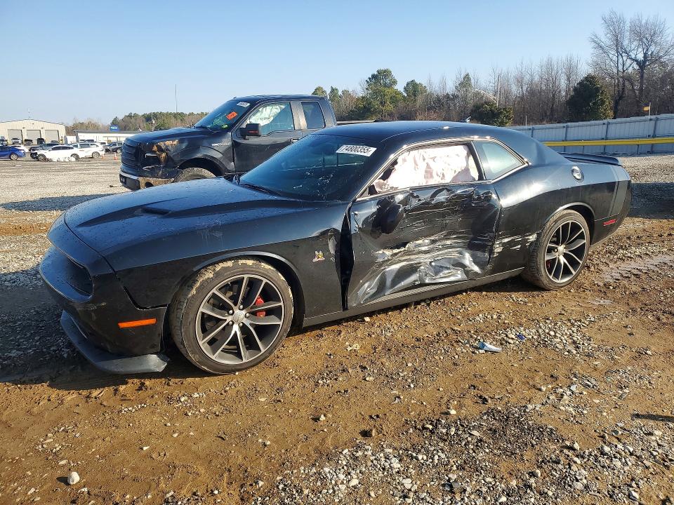 74800355 :رقم المزاد ، 2C3CDZFJ3GH284868 vin ، 2016 Dodge Challenger مزاد بيع