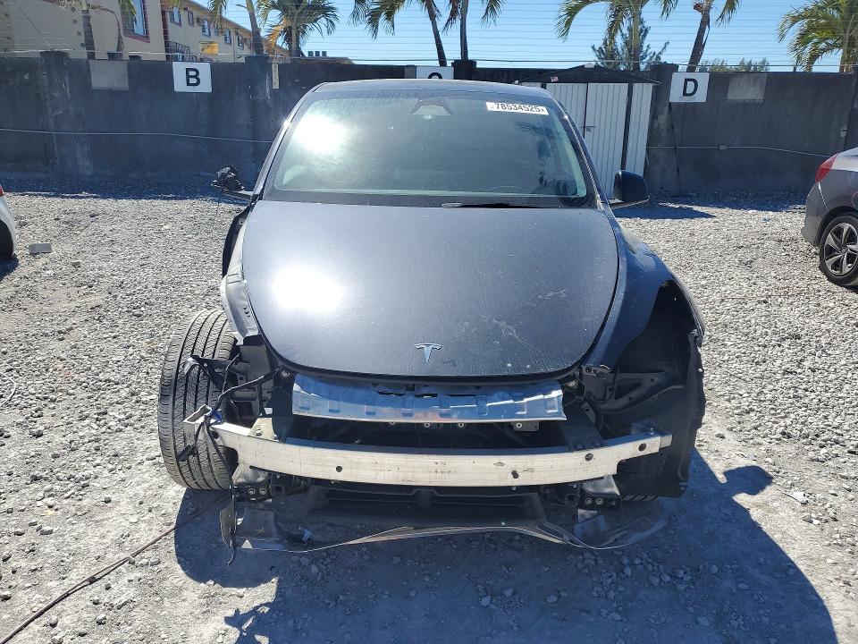 78534525 :رقم المزاد ، 7SAYGDED8RF055718 vin ، 2024 Tesla Model Y مزاد بيع
