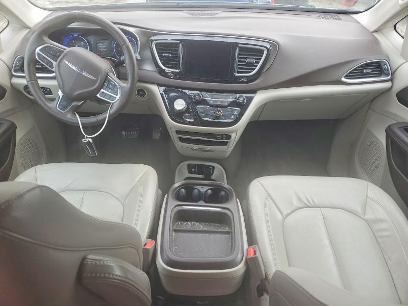 76319645 :رقم المزاد ، 2C4RC1BG9HR560759 vin ، 2017 Chrysler Pacifica مزاد بيع