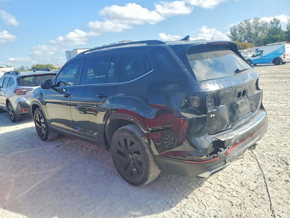 77407565 :رقم المزاد ، 1V2WR2CA8RC521400 vin ، 2024 Volkswagen Atlas مزاد بيع