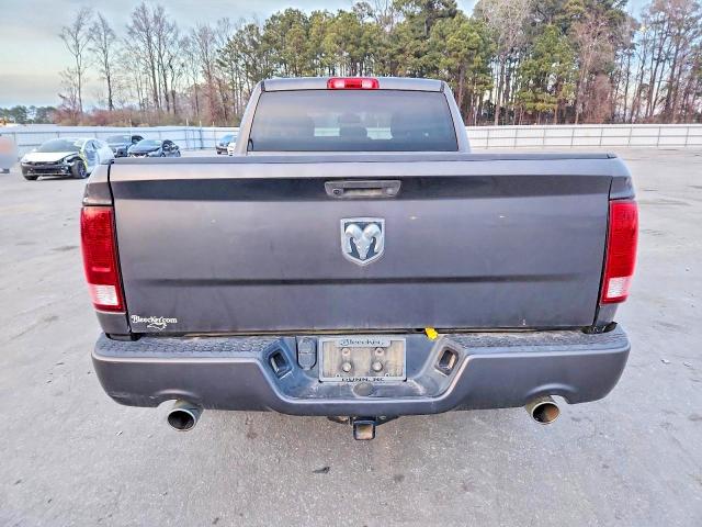 Продаж на аукціоні авто 2018 Ram 1500, vin: 1C6RR6FT6JS143484, номер лоту: 75036525