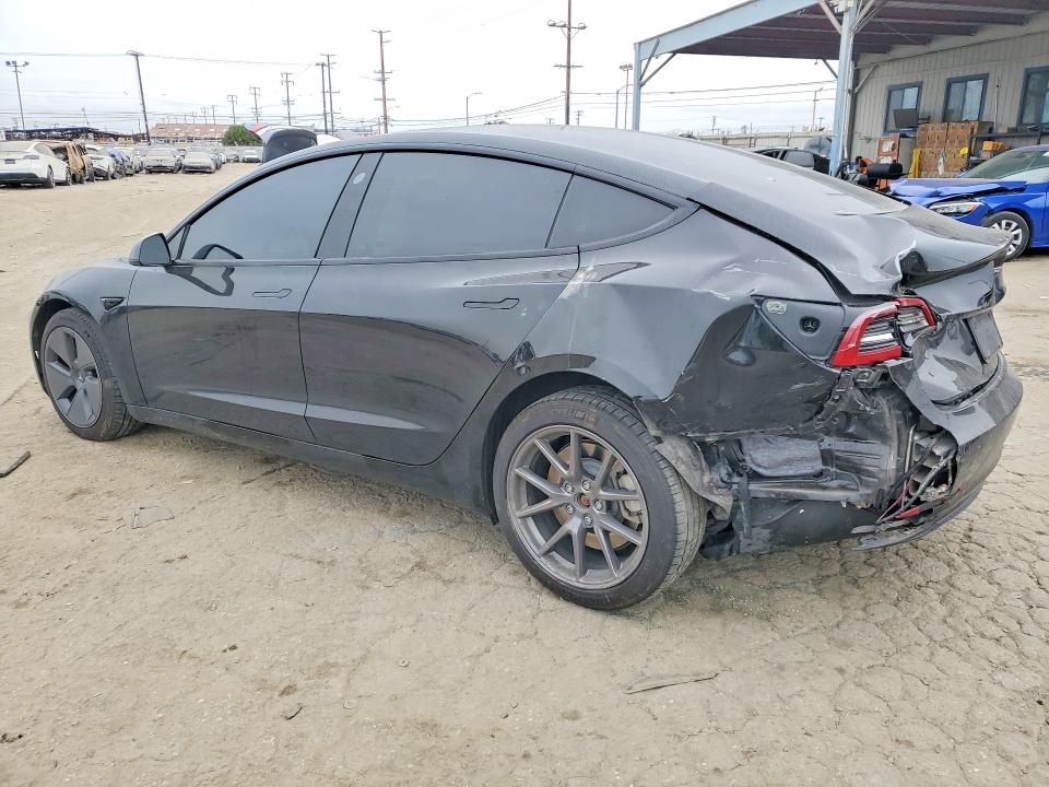76854545 :رقم المزاد ، 5YJ3E1EB5NF106483 vin ، 2022 Tesla Model 3 مزاد بيع