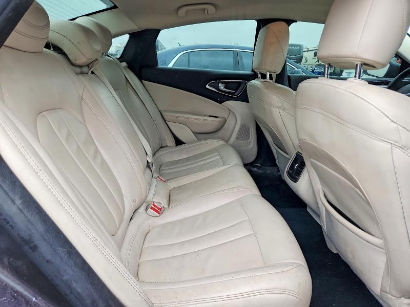 78283825 :رقم المزاد ، 1C3CCCCB3FN760894 vin ، 2015 Chrysler 200 مزاد بيع