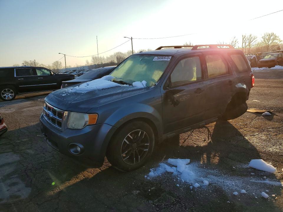 76690975 :رقم المزاد ، 1FMCU9D77AKC44825 vin ، 2010 Ford Escape مزاد بيع