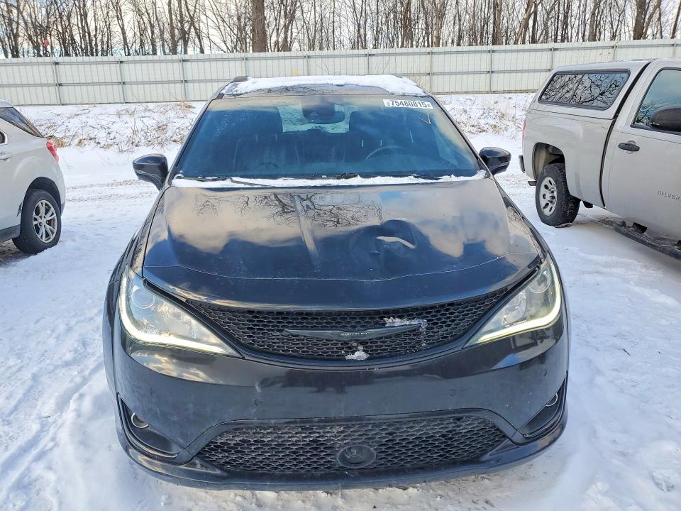 Продажа на аукционе авто 2019 Chrysler Pacifica, vin: 2C4RC1GGXKR657694, номер лота: 75480815