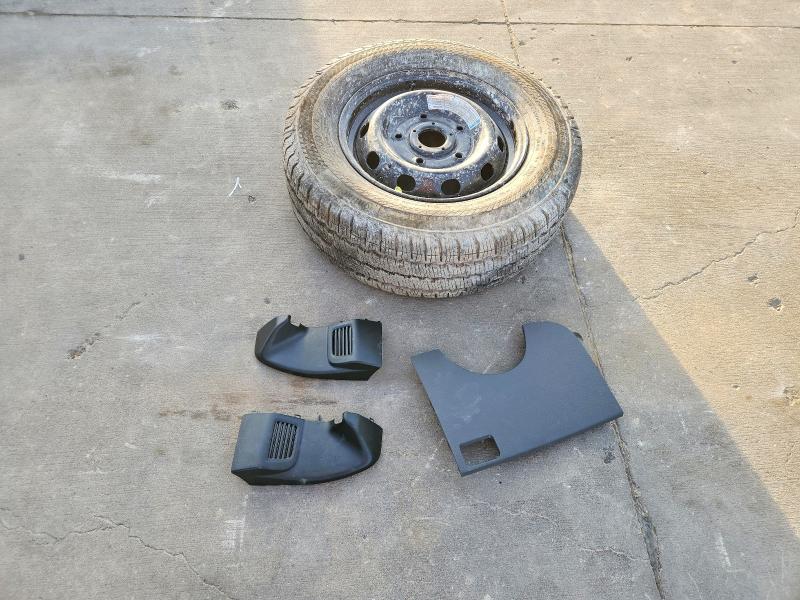 77539435 :رقم المزاد ، 1FTYE1Y86SKA69738 vin ، 2025 Ford Transit مزاد بيع