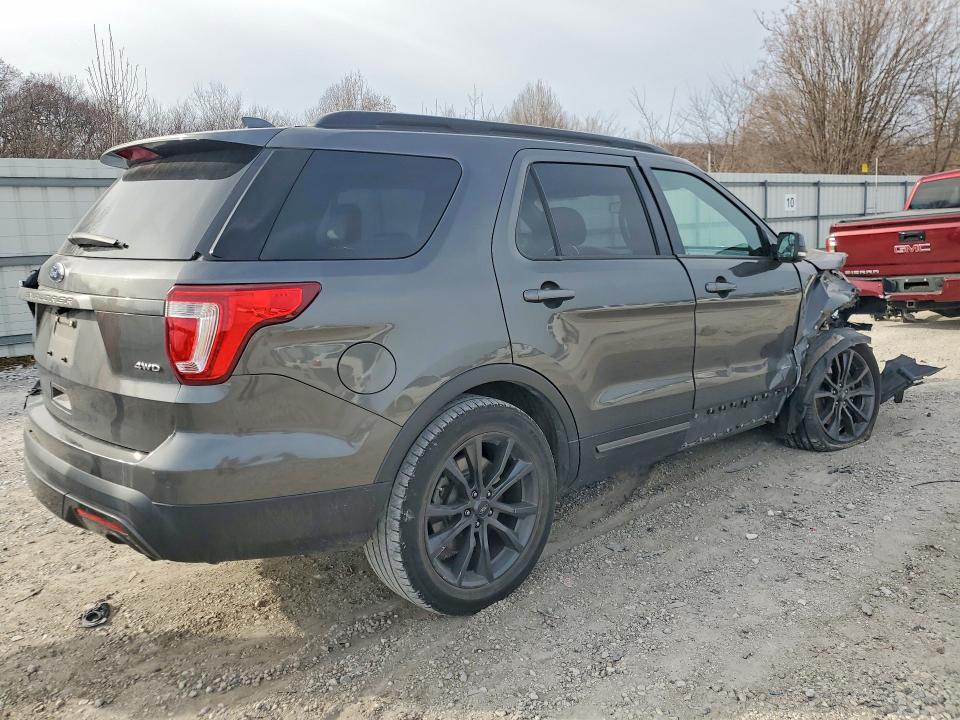 2017 Ford Explorer მანქანა იყიდება აუქციონზე, vin: 1FM5K8D81HGD10087, აუქციონის ნომერი: 77853235