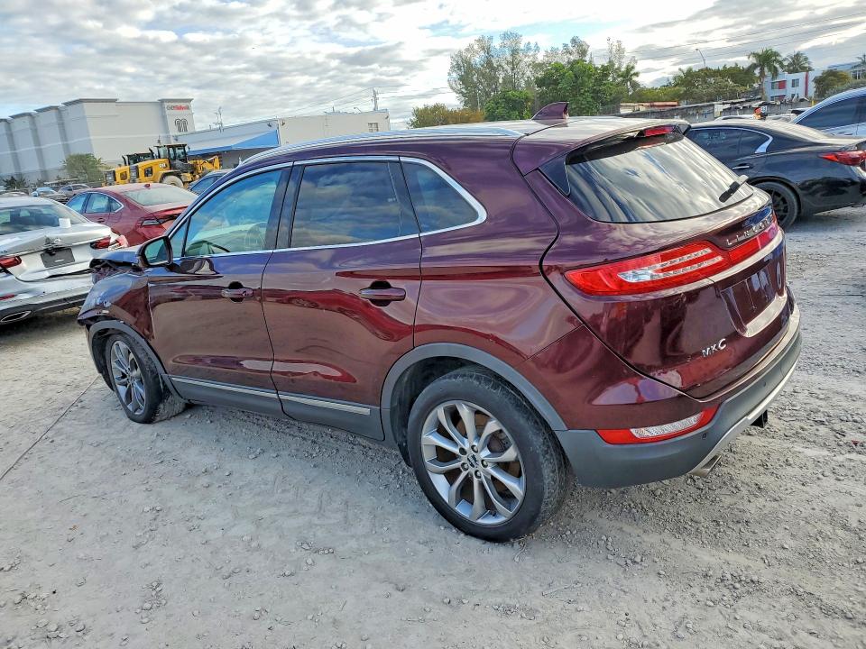 2017 Lincoln Mkc Select მანქანა იყიდება აუქციონზე, vin: 5LMCJ2C98HUL32796, აუქციონის ნომერი: 76182925