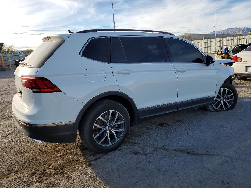 Продаж на аукціоні авто 2020 Volkswagen Tiguan, vin: 3VV3B7AX5LM101940, номер лоту: 79460205