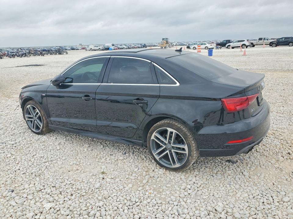 Продажа на аукционе авто 2019 Audi A3, vin: WAUGUGFF1K1010103, номер лота: 76658025