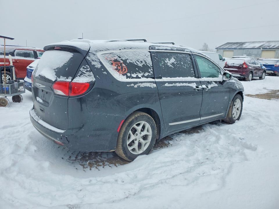 2017 Chrysler Pacifica მანქანა იყიდება აუქციონზე, vin: 2C4RC1BG0HR777231, აუქციონის ნომერი: 78354185