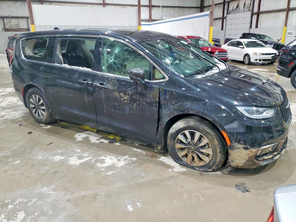 75670755 :رقم المزاد ، 2C4RC1L7XNR147954 vin ، 2022 Chrysler Pacifica مزاد بيع