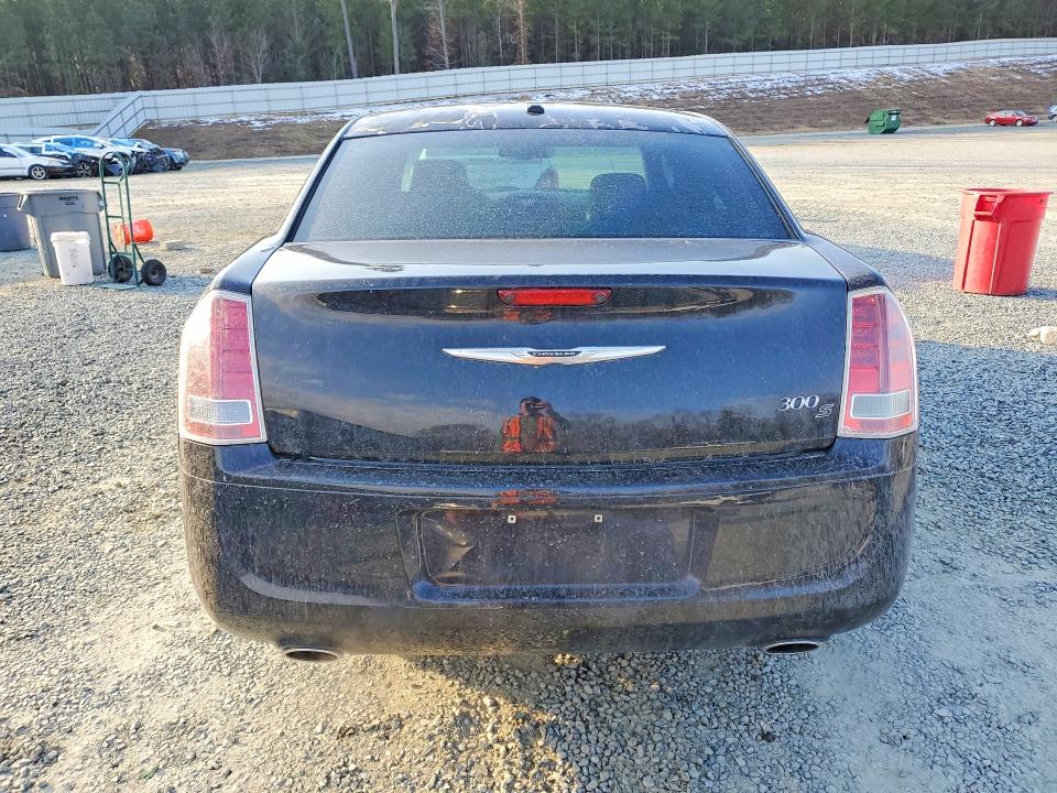 Продажа на аукционе авто 2013 Chrysler 300, vin: 2C3CCABG8DH708135, номер лота: 76378445