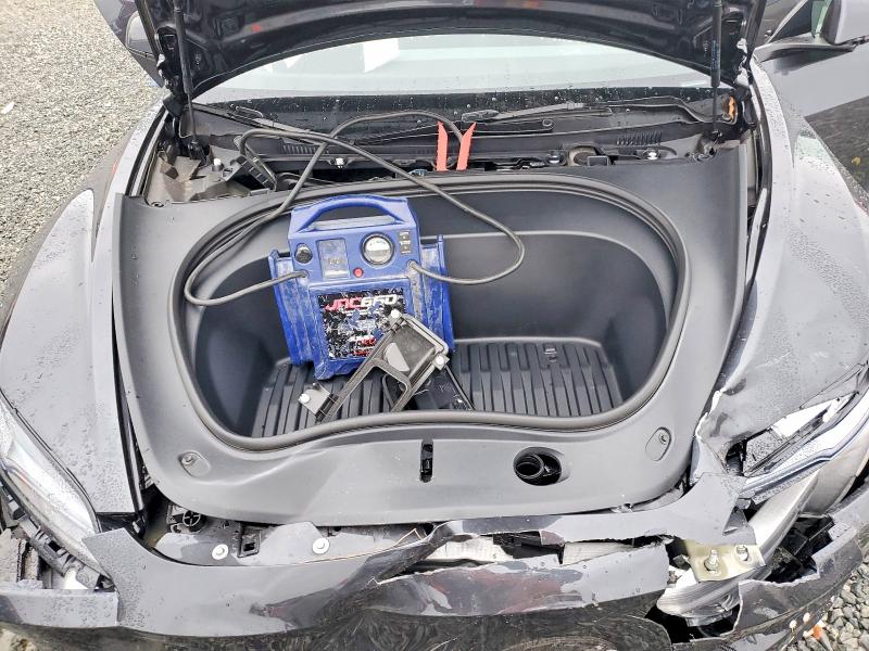 Продаж на аукціоні авто 2025 Tesla Model 3, vin: 5YJ3E1EA6SF070225, номер лоту: 76204805