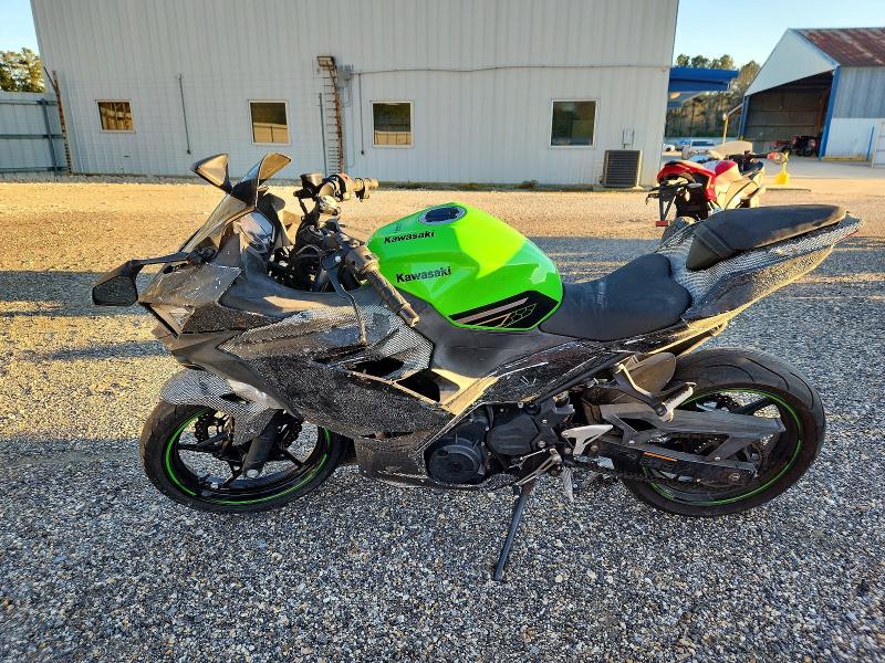 2020 Kawasaki Ex400 მანქანა იყიდება აუქციონზე, vin: JKAEXKG13LDA65169, აუქციონის ნომერი: 55648866