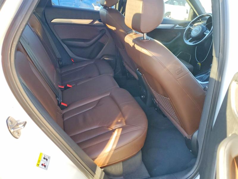 75280175 :رقم المزاد ، WA1JCCFS9JR000849 vin ، 2018 Audi Q3 مزاد بيع