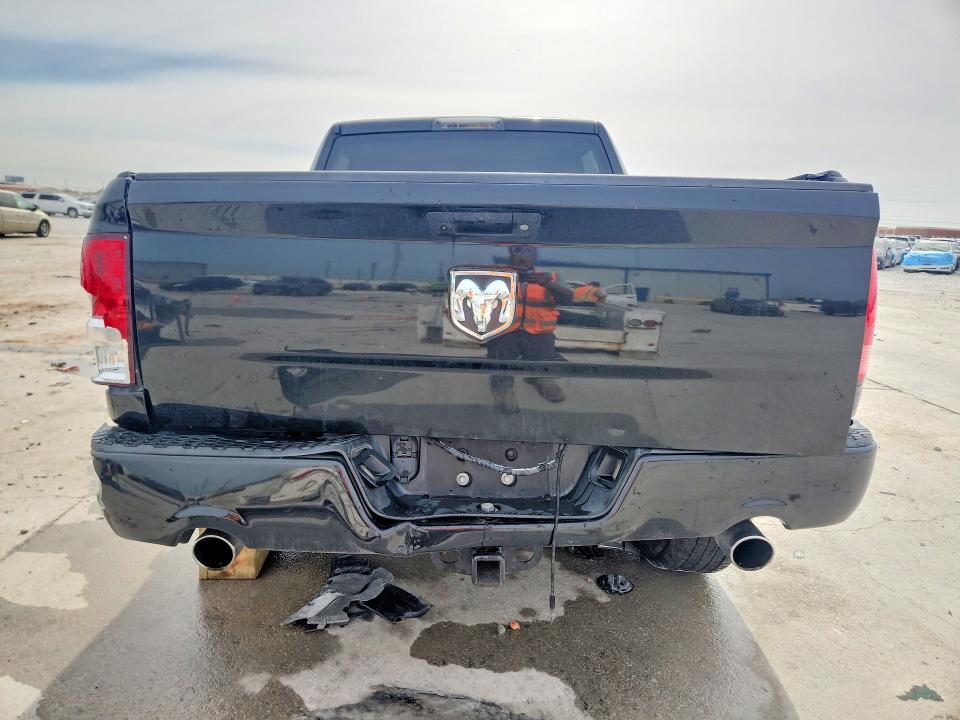 76444905 :رقم المزاد ، 3C6RR6KT0HG773721 vin ، 2017 Ram 1500 مزاد بيع
