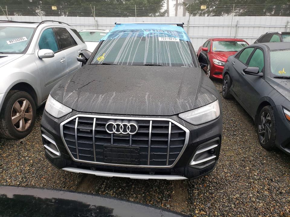 72219215 :رقم المزاد ، WA1CAAFY2M2068835 vin ، 2021 Audi Q5 مزاد بيع