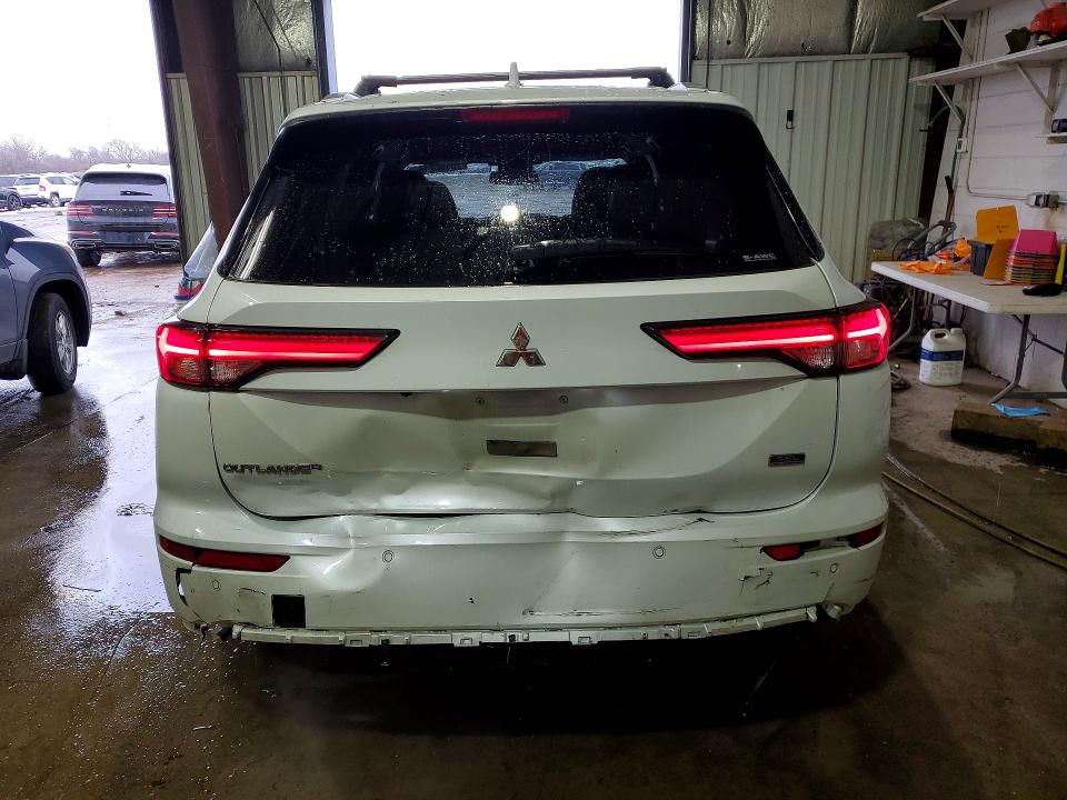Продаж на аукціоні авто 2022 Mitsubishi Outlander, vin: JA4J4VA87NZ026392, номер лоту: 75190215