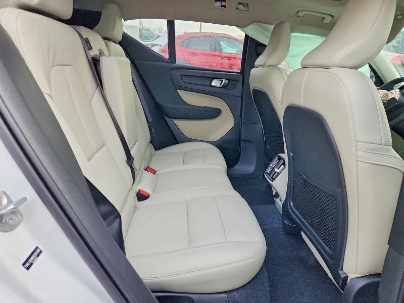 Продажа на аукционе авто 2025 Volvo Xc40, vin: YV4L12UM0S2531450, номер лота: 76755675