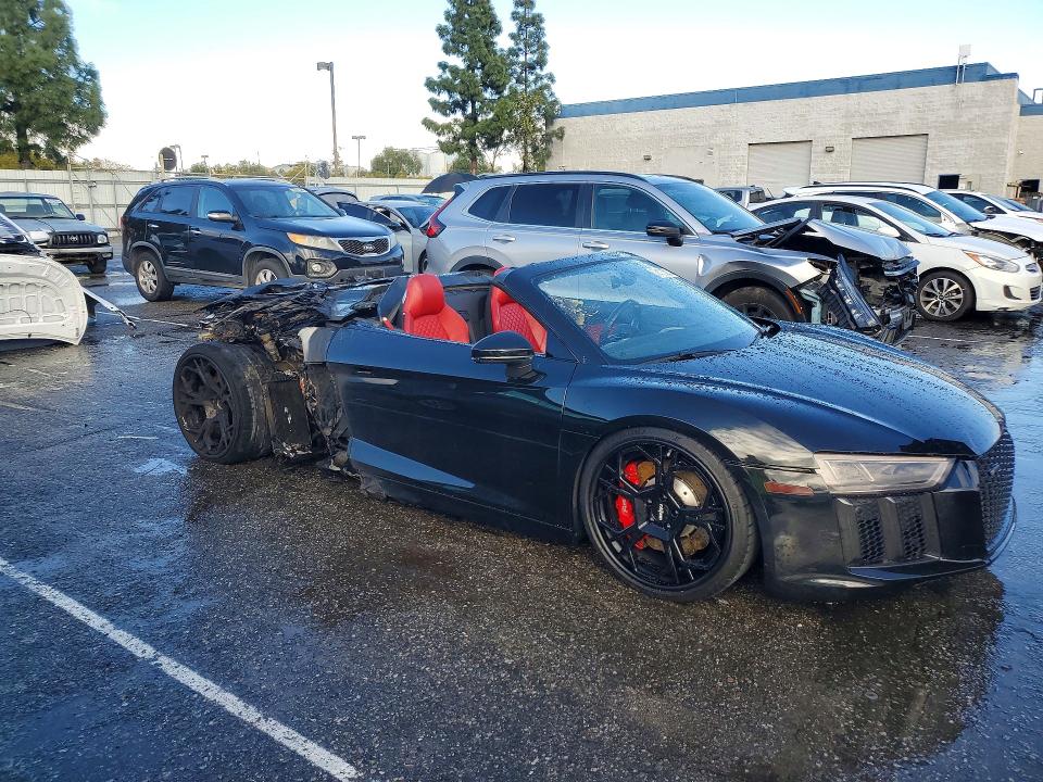 Продажа на аукционе авто 2018 Audi R8, vin: WUAVACFX5J7902440, номер лота: 78111875