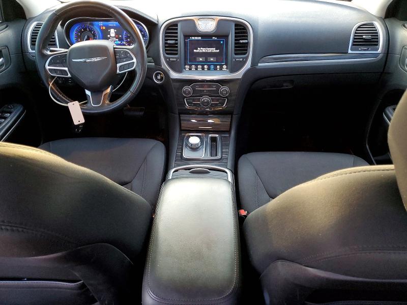 75550915 :رقم المزاد ، 2C3CCAAG0KH582660 vin ، 2019 Chrysler 300 مزاد بيع