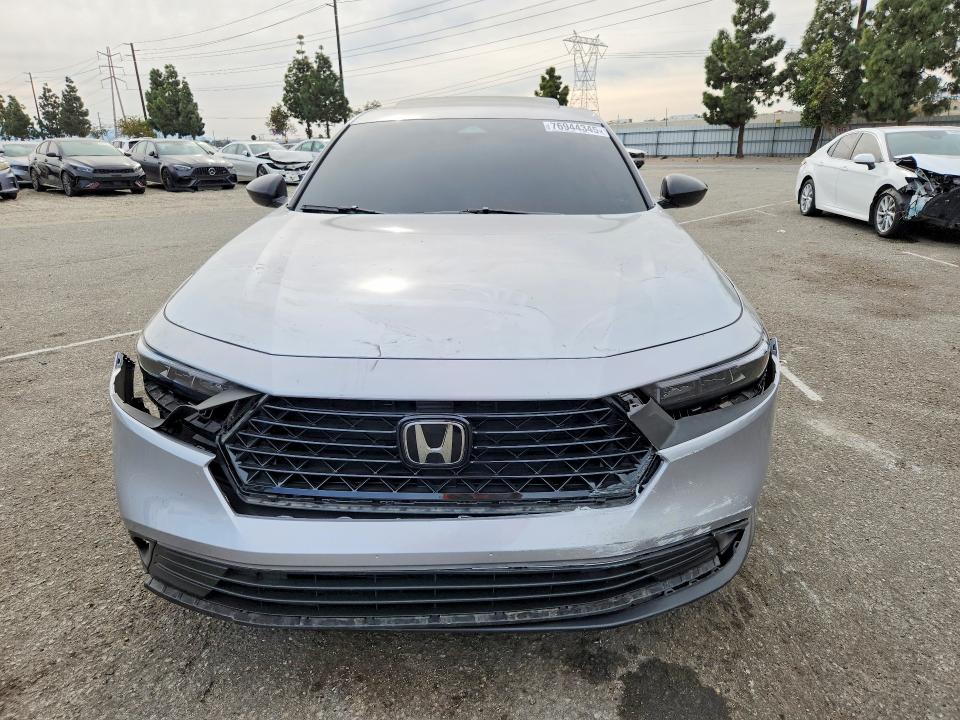 76944345 :رقم المزاد ، 1HGCY2F50SA075073 vin ، 2025 Honda Accord مزاد بيع