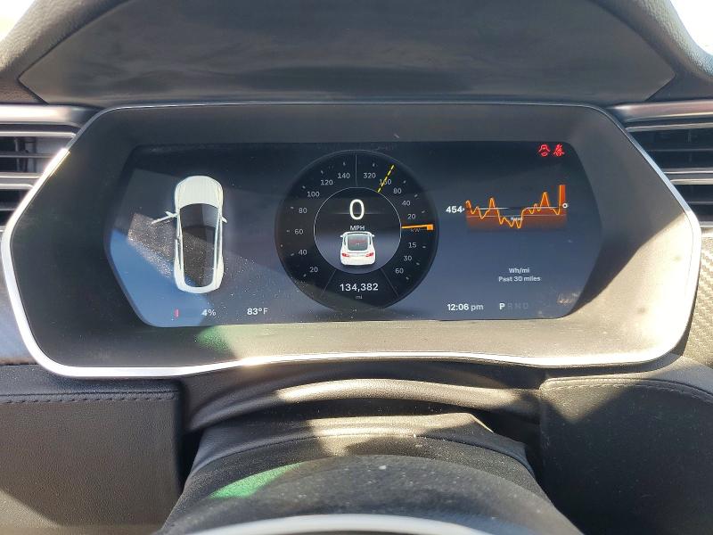 2014 Tesla Model S მანქანა იყიდება აუქციონზე, vin: 5YJSA1H11EFP45275, აუქციონის ნომერი: 78377385