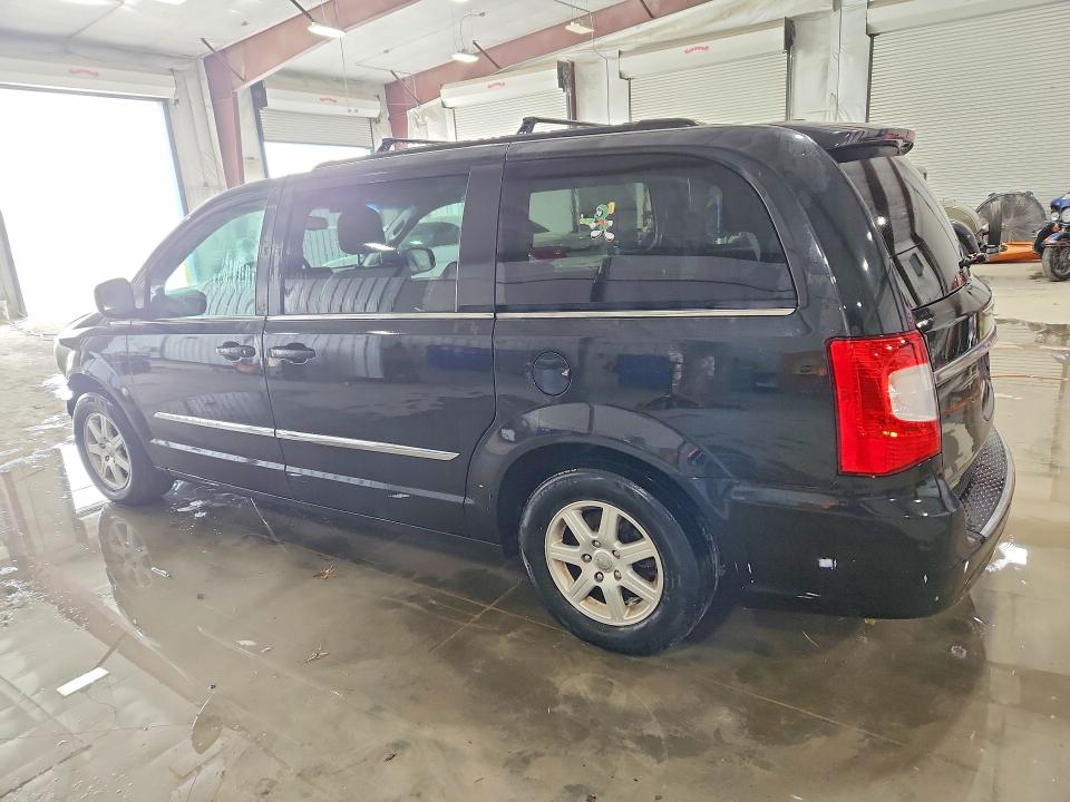 Auction sale of the 2013 Chrysler Town & Country, vin: 2C4RC1BG3DR518890, lot number: 78223515