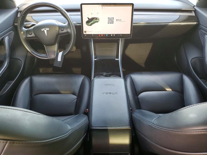 79226255 :رقم المزاد ، 5YJ3E1EA0JF016160 vin ، 2018 Tesla Model 3 مزاد بيع