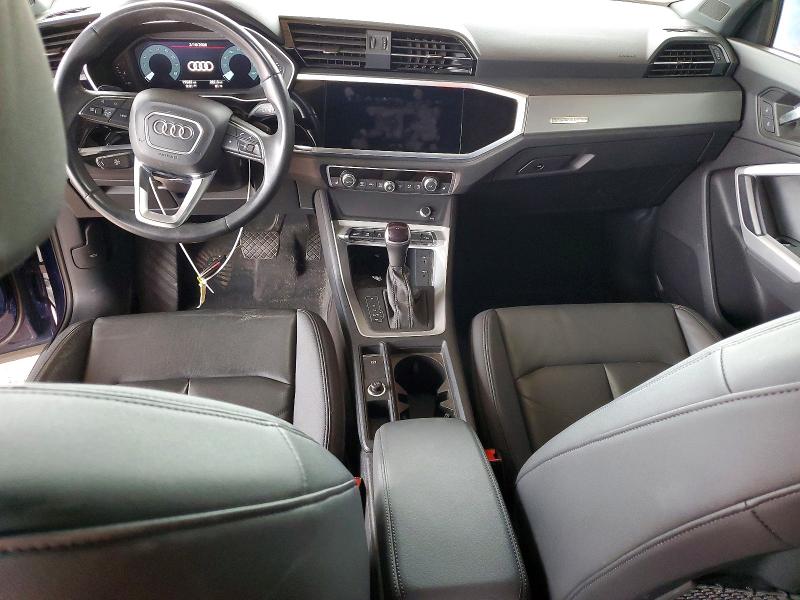77390495 :رقم المزاد ، WA1DECF33N1131537 vin ، 2022 Audi Q3 مزاد بيع