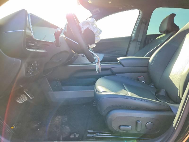 2025 Hyundai Ioniq 6 მანქანა იყიდება აუქციონზე, vin: KMHM54AC7SA101645, აუქციონის ნომერი: 76977915