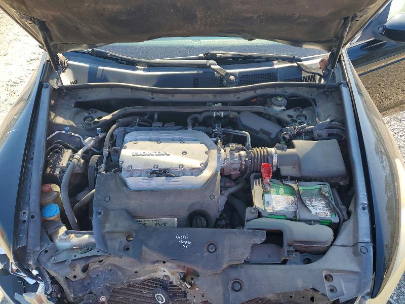 79063785 :رقم المزاد ، 1HGCP3F86BA021229 vin ، 2011 Honda Accord مزاد بيع