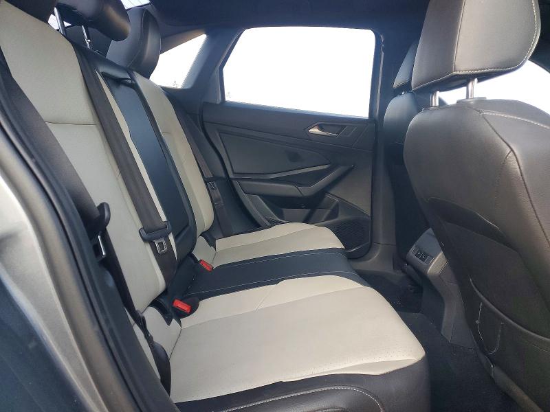 77133765 :رقم المزاد ، 3VWC57BU1MM081792 vin ، 2021 Volkswagen Jetta مزاد بيع