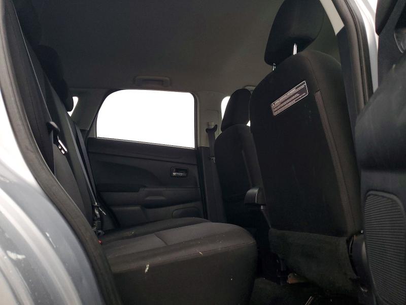 76951915 :رقم المزاد ، JA4AH3AU1BZ607081 vin ، 2011 Mitsubishi Rvr مزاد بيع