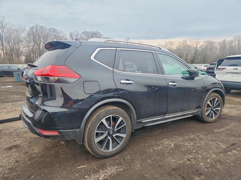 Продажа на аукционе авто 2018 Nissan Rogue, vin: JN8AT2MT4JW466545, номер лота: 78218335