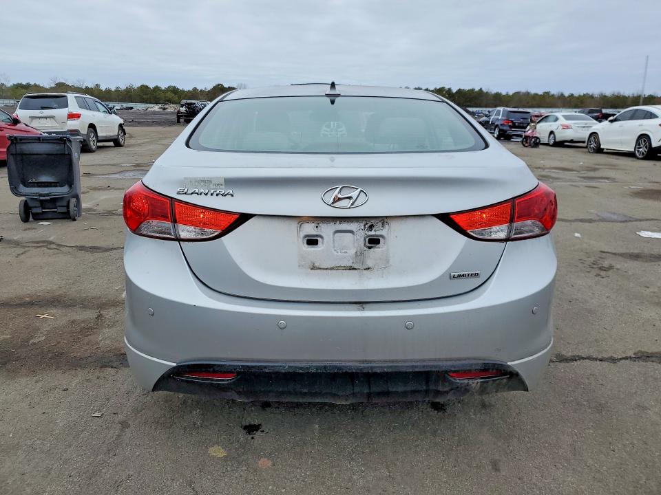 Продажа на аукционе авто 2013 Hyundai Elantra, vin: KMHDH4AE4DU634952, номер лота: 77302985