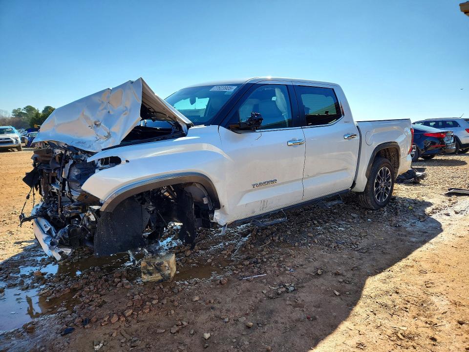 77623905 :رقم المزاد ، 5TFJA5DB4SX326792 vin ، 2025 Toyota Tundra مزاد بيع