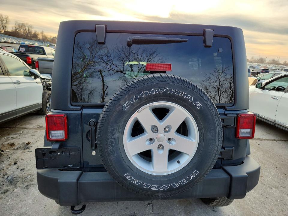 77421455 :رقم المزاد ، 1C4BJWDG2HL526141 vin ، 2017 Jeep Wrangler Unlimited مزاد بيع