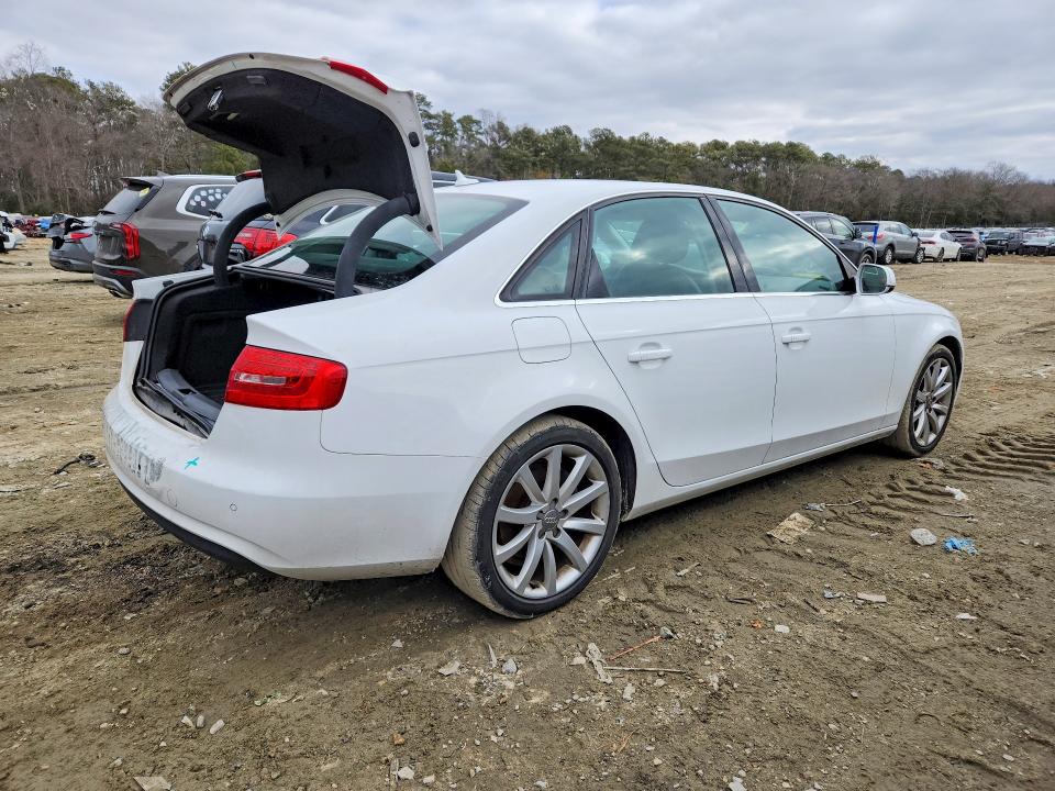 99883075 :رقم المزاد ، WAUFFAFLXDN032959 vin ، 2013 Audi A4 مزاد بيع